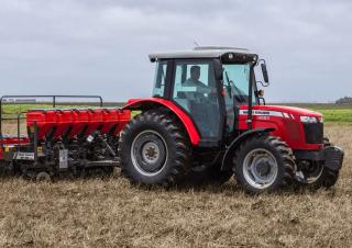 Tracteurs 4WD Massey Ferguson MF 4283