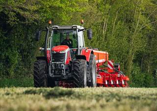 Tracteurs 4WD Massey Ferguson MF 6S.155