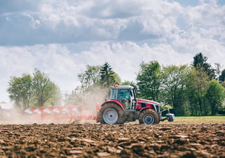 Tracteurs 4WD Massey Ferguson MF 7S.210