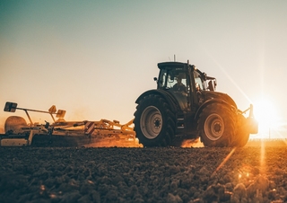 Tracteurs 4WD Valtra N134H