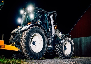 Tracteurs 4WD Valtra N174A