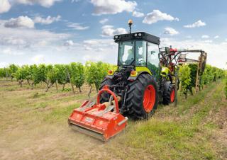 Tracteurs 4WD Claas Nexos 2.105 Comfort L 