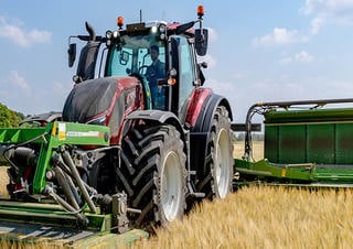 Tracteurs 4WD Valtra T194A
