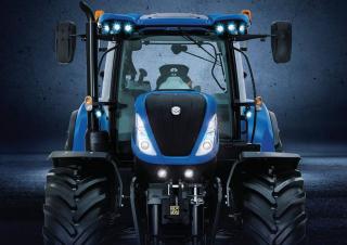 Tracteurs 4WD New Holland T7.215