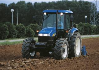 Tracteurs 4WD New Holland TD80D Plus