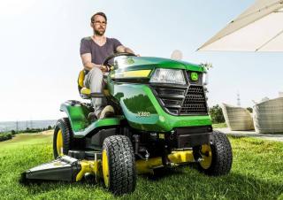 Tondeuses à gazon autoportées et tracteurs de jardin John Deere X380