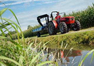 Tracteurs roues arrière SAME Argon 70 