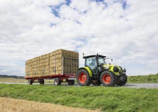 Tracteurs roues arrière Claas Atos 350 CX