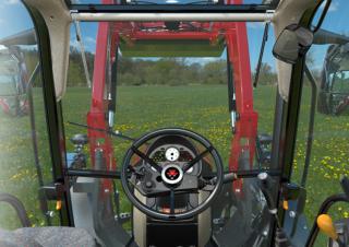Tracteurs roues arrière Massey Ferguson MF 4709 M