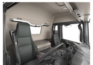 Camions Tracteurs routiers Scania L 280 A6x2NB