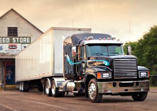 Camions Tracteurs routiers Mack PINNACLE CA68 Conventional CHU603 MP8 6x4