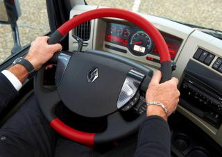 Camions Tracteurs routiers Renault PREMIUM 380.18 4X2 D TGV950