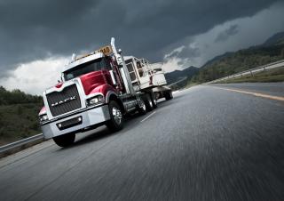 Camions Tracteurs routiers Mack TITAN Day Cab MP10 8x4