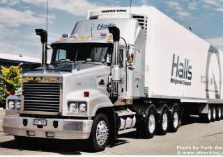 Camions Tracteurs routiers Mack TRIDENT Day Cab MP8 6x4