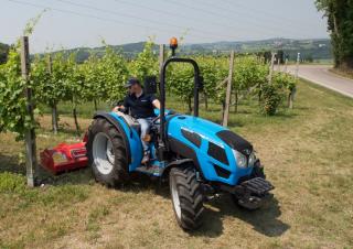 Tracteurs 4WD Landini 2-050GE