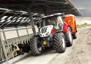 Véhicule Tracteurs municipaux Steyr 4135 Profi Basis