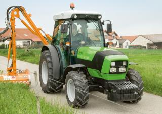 Tracteurs 4WD DEUTZ-FAHR Agroplus V 320 GS DT