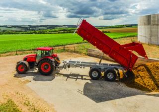 Tracteurs 4WD Zetor Forterra HD 150