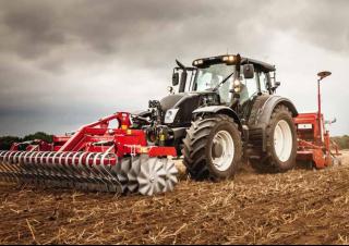 Tracteurs 4WD Valtra N 113