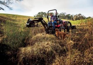 Véhicule Tracteurs municipaux Yanmar SA424V-R 