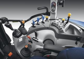 Tracteurs 4WD New Holland T5.105