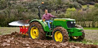 Tracteurs 4WD John Deere 5055 E