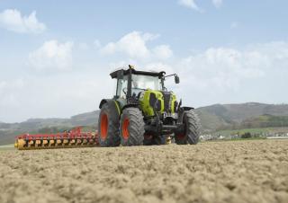 Tracteurs 4WD Claas Elios 220