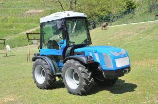 Tracteurs 4WD BCS Volcan 750 AR