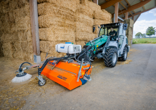 Valet de ferme Kramer KL33.8T
