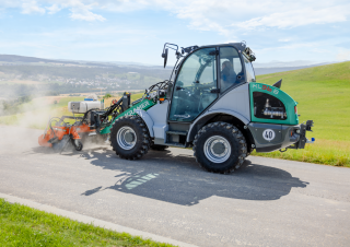 Valet de ferme Kramer KL36.8L