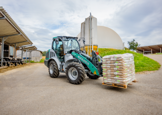 Valet de ferme Kramer KL43.8L
