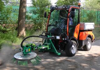 Véhicule Véhicules communaux multi-usages à diesel diesel Holder C 65 TC
