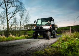 Véhicule Véhicules communaux multi-usages à diesel diesel Kubota RTV X1110 TW  