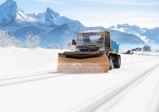 Véhicule Véhicules communaux multi-usages à diesel diesel Lindner Unitrac 112L LDrive