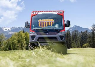 Véhicule Véhicules communaux multi-usages à diesel diesel Lindner Unitrac 92 P5