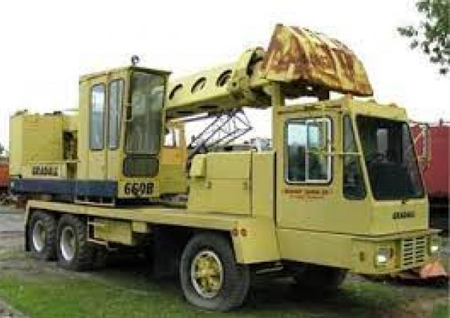 Gradall G660B Fiches techniques & données techniques (1982-1983 ...