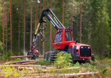 Abatteuse forestière Komatsu 911