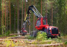 Abatteuse forestière Komatsu 911