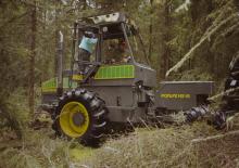 Abatteuse forestière Ponsse HS 15