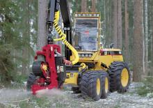 Abatteuse forestière Caterpillar 550