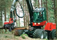 Abatteuse forestière Valmet 901.2