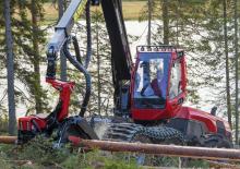 Abatteuse forestière Komatsu 951