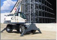 Chariot Élévateur avec châssis tounant Terexlift Girolift 3514