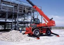 Chariot Élévateur avec châssis tounant Manitou MRT 2540 M RC *