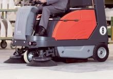 Balayeuses compactes Hako Sweepmaster D 1200 RH