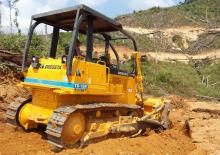 Bulldozers Dressta TD 15 M