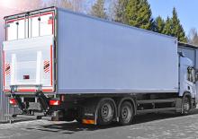 Chargement montées sur camions ZEPRO Z 20-130