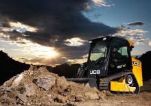Chargeurs compacts JCB 150T