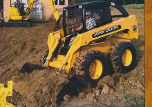 Chargeurs compacts John Deere Construction 240