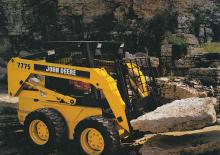 Chargeurs compacts John Deere Construction 3375